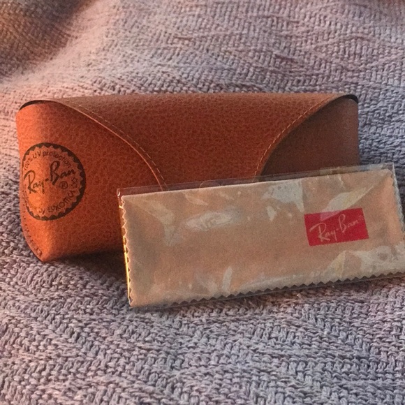 Ray Ban Glasses Leather Case - Picture 4 of 5